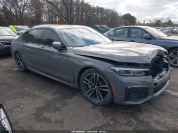 BMW Seria 7 G11-G12 2020 BMW Seria 7 750i xDrive 2020 4.4 Benzyna 523KM, zdjęcie 6