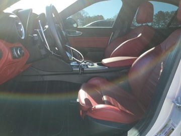 Alfa Romeo Giulia II Sedan Facelifting 2.0 Turbo 280KM 2021 Alfa Romeo Giulia TI 2021 2.0l 2.0 Benzyna 280KM, zdjęcie 7