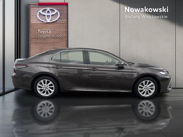 Toyota Camry IX Sedan 2.5 Hybrid Dynamic Force 218KM 2021 Toyota Camry 2.5 Hybrid Comfort CVT 2.5 Hybrid Com, zdjęcie 5