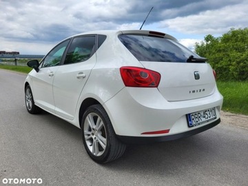 Seat Ibiza IV Hatchback 5d 1.4 MPI 85KM 2011 Seat Ibiza Seat Ibiza 1.4 MPI 16V Style Niemc..., zdjęcie 3