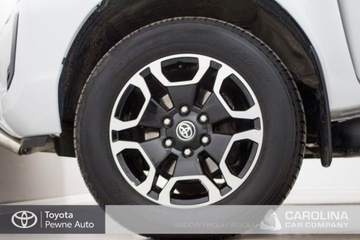 Toyota Hilux VIII Podwójna kabina Facelifting 2.8 D-4D 204KM 2021 Toyota Hilux 2.8 D-4D Double Cab SR5 4x4 aut Zabud, zdjęcie 24