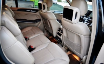 Mercedes Klasa GL X166 Off-roader GL 500 435KM 2014 Mercedes-Benz GL 7 osobowy, Maly przebieg, 4.7 Benzyna 435KM, zdjęcie 6