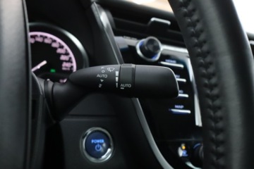 Toyota Camry IX Sedan 2.5 Hybrid Dynamic Force 218KM 2019 Toyota Camry 2.5 Hybrid, Salon Polska, zdjęcie 22