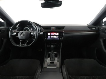 Skoda Superb III Kombi Plug-In Hybrid 1.4 TSI Plug-In-Hybrid 218KM 2020 Škoda Superb Skoda Superb PHEV skóra/alcentara, zdjęcie 14