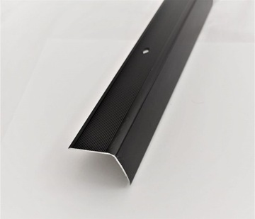 Aluminiowy kątownik schodowy czarny 35x35 180cm A41