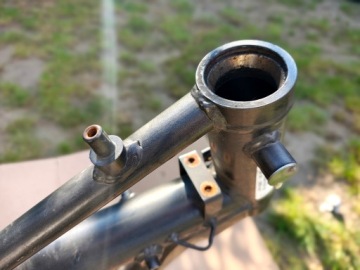 РАМА HUSQVARNA 610 510 410 ПРЯМЫЕ ДОКИ