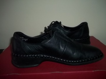 REIKER Туфли из натуральной кожи. 38