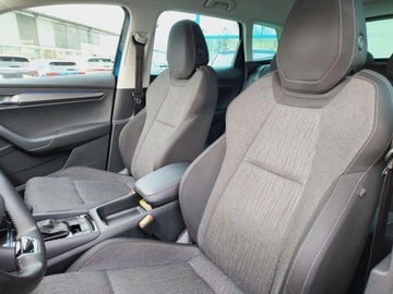 Skoda Karoq Crossover Facelifting 2.0 TDI SCR 150KM 2022 Skoda Karoq 2.0 TDI SCR 4x4 Style DSG, 150KM,, zdjęcie 10