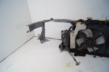 Решетка радиатора передняя Subaru Impreza III GH 1.5