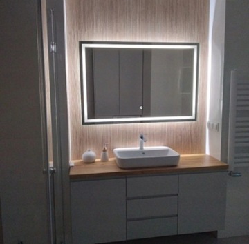 ВЫКЛЮЧАТЕЛЬ ДЛЯ ВАННОЙ С ПОДСВЕТКОЙ LED ЗЕРКАЛО 70x60