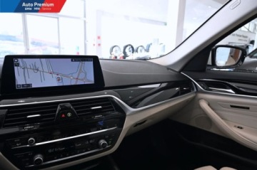 BMW Seria 5 G30-G31 Limuzyna 518d 150KM 2020 BMW Seria 5 518dFV23Adaptacyjne Reflektory LEDPrzyciemniane Szyby 2.0, zdjęcie 7