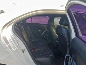 Mercedes Klasa A W177/V177 2019 Mercedes-Benz Klasa A 220 2019 2.0 Benzyna 188KM, zdjęcie 10