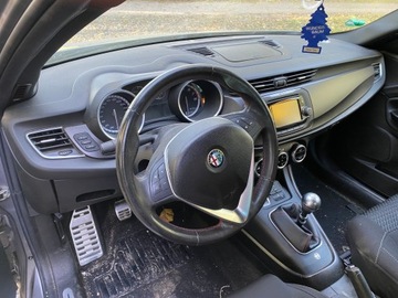 ALFA ROMEO GIULIETTA KONZOLA AIRBAG PÁSY SENSOR NAPÍNÁKY ULOŽENÍ EVROPA