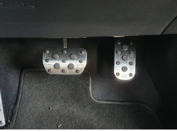 VRSTVA  NA PEDÁLY TOYOTA CHR 2016+