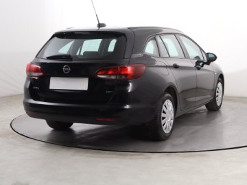 Opel Astra K Sports Tourer 1.6 CDTI 110KM 2017 Opel Astra 1.6 CDTI, Salon Polska, Klima, Tempomat, zdjęcie 4
