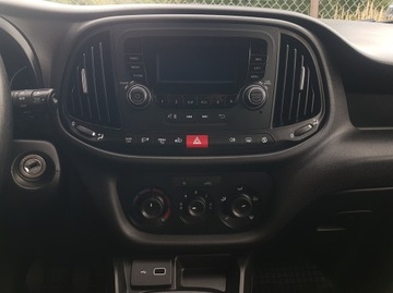 Fiat Doblo IV 2020 FIAT DOBLO MAXI 5 OSÓB DŁUGI KLIMA 6-BIEGÓW 2X DRZWI BOCZNE PRZESUWNE, zdjęcie 9