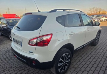 Nissan Qashqai I Crossover Facelifting  1.6 dCi 130KM 2013 Nissan Qashqai 1.6dCi 130KM 6bieg Kamera 360 Navi Temp Panorama Oplaty Gwa, zdjęcie 4