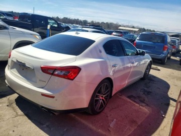Maserati Ghibli III 2015 Maserati Ghibli S 2015 3.0 Benzyna 345KM, zdjęcie 3