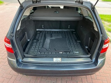 Mercedes Klasa E W212 Kombi 200 CGI BlueEFFICIENCY 184KM 2011 Mercedes E 200 Benz E212 Avantgarde, zdjęcie 37