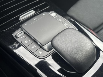 Mercedes CLA C118/X118 Coupe 2.0 250 224KM 2020 Mercedes-Benz CLA 250, zdjęcie 22