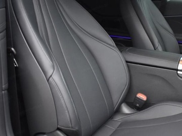 Mercedes CLE Coupe 2.0 200 204KM 2025 MERCEDES-BENZ CLE 200 4-Matic Avantgarde 2.0 (204KM) 2025, zdjęcie 3