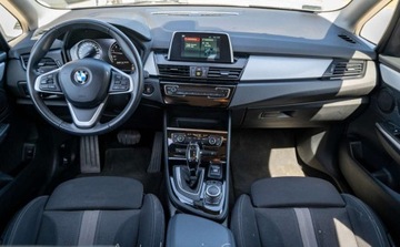 BMW Seria 2 F22-F23-F45-F46 Active Tourer Facelifting 220i 192KM 2019 BMW Seria 2 BMW SERIA 2 2.0 192KM 2.0 Benzyna 192KM, zdjęcie 9
