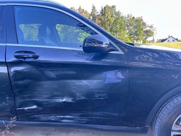 Mercedes GLC C253 2020 Mercedes-Benz GLC 300 de 4Matic diesel elektric 2.0 Hybryda Plug-in 194KM, zdjęcie 6