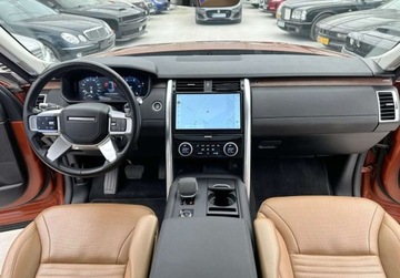 Land Rover Discovery V 2021 Land Rover Discovery 4x4 DISCOVERY 3.0D 258 KM 2021r 7-osobowy Warszawa, zdjęcie 5