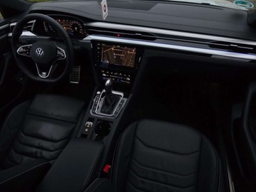 Volkswagen Arteon Fastback Facelifting 2.0 TSI 190KM 2023 Volkswagen Arteon 2.0TSI 190KM R-Line DSG FV23 DCC skory Nappa Hak Pakiety, zdjęcie 35