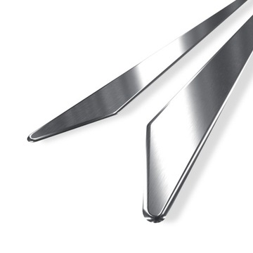 LIŠTA BOČNÍ NA BOK DVEŘE OPEL ASTRA K HB5 2015-