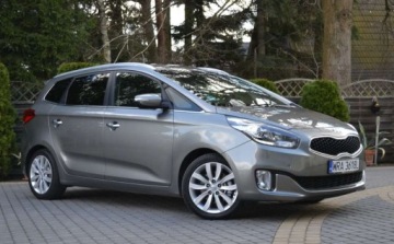Kia Carens IV Minivan 1.7 VGT CRDi 141KM 2015 Kia Carens Kia Carens 1.7 CRDi Business Line 7os 7DCT 1.7 Diesel 141KM, zdjęcie 9