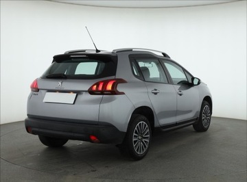 Peugeot 2008 I SUV Facelifting 1.2 PureTech 82KM 2017 Peugeot 2008 1.2 PureTech, Salon Polska, Navi, zdjęcie 4