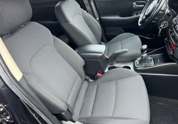 Kia Carens IV Minivan 1.7 VGT CRDI 136KM 2013 Kia Carens 1.7D 136KM 7Msc.Klimatr.Kamera2xPDC AluZima Ledy Grzane Fakt.Gw, zdjęcie 18