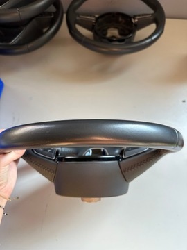 КОЖАНЫЙ РУЛЕВОЙ КОЛЕСО AUDI Q3 8U, Q7 4L0419689A