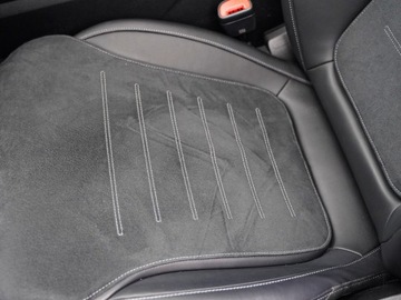 Mercedes GLC C254/X254 Coupe 2.0 220d 197KM 2025 GLC Coupe 220 d 4-Matic AMG Line 2.0 (197KM) 2025, zdjęcie 5