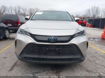 Toyota Venza 2024 Toyota Venza Le, 2024r., 4x4, 2.5L 2.5 Benzyna 176KM, zdjęcie 4