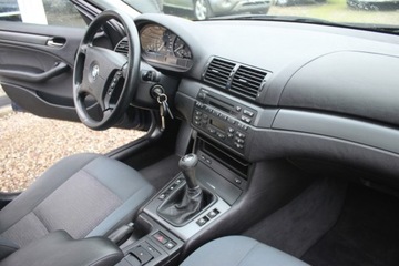 BMW Seria 3 E90-91-92-93 Touring E91 2.0 318i 143KM 2005 BMW Seria 3 BMW Stan BDB Szyberdach klimatrnic Bezwypadek Ks.serwisowa WAR, zdjęcie 16