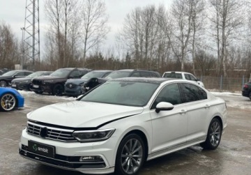 Volkswagen Passat B8 Limousine 2.0 TSI BlueMotion Technology 220KM 2017 Volkswagen Passat 2.0TSI 220KM 2017r. DSG Salon Polska 2.0 Benzyna 220KM, zdjęcie 2