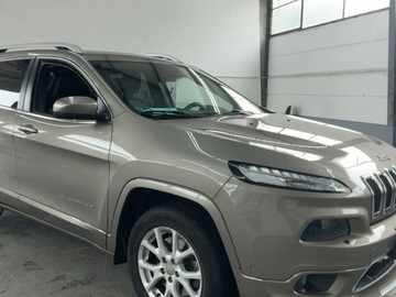 Jeep Cherokee V Terenowy 2.2 MJD 200KM 2016 Jeep Cherokee 2.2 M-Jet Overland 4WD
