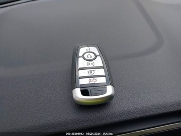 Ford Escape III 2021 Ford Escape SE 2021 1.5l 1.5 Benzyna 181KM, zdjęcie 12