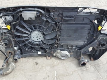 AUDI A4 B7 CABRIO 2.0 TDI PAS PŘEDNÍ CHLADIČE