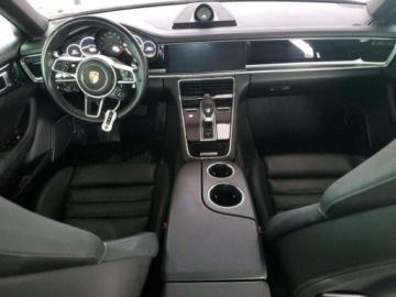 Porsche Panamera II Liftback 3.0 330KM 2018 Porsche Panamera 2018 PORSCHE PANAMERA 4, silnik 3.0 L , 3.0 Benzyna 330KM, zdjęcie 8