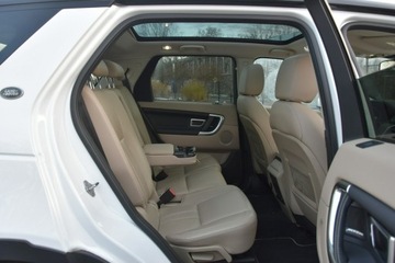 Land Rover Discovery Sport SUV 2.0 Si4 240KM 2016 Land Rover Discovery Sport HSE 2.0 BENZYNA 241KM, zdjęcie 13