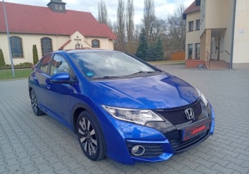 Honda Civic IX Hatchback 5d 1.6 i-DTEC 120KM 2015 Honda Civic Zarejestrowany - bezwypadkowy - 1,6 - 120 KM 1.6 Diesel 120KM