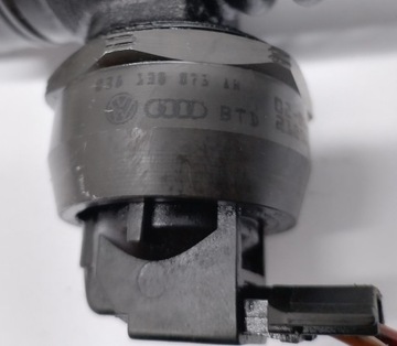 НАСОС ВПРЫСНОЙ PASSAT B5 1.9 TDI 038130073AH