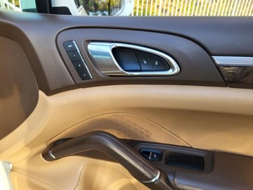 Porsche Cayenne II SUV 3.0 S Hybryda 380KM 2014 PORSCHE CAYENNE S Hybrid, V6 3.0l Hybryda 380KM 1 Właściciel w PL od 4 lat, zdjęcie 33