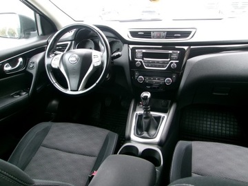 Nissan Qashqai II Crossover 1.2 DIG-T 115KM 2014 Nissan Qasqai 1.2 Zadbany Serwisowany, zdjęcie 6