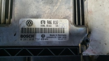 JEDNOTKA ŘÍZENÍ VW T5 2.5 TDI 070906016