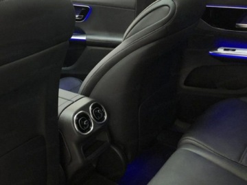 Mercedes GLC C254/X254 2025 GLC Coupe 200 d 4-Matic Avantgarde 2.0 (163KM) 2025, zdjęcie 21