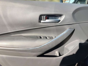 Suzuki 2023 Suzuki Swace Demo Salon PL 1.8 Hybrid Elegance CVT 1.8 Hybryda 122KM, zdjęcie 9